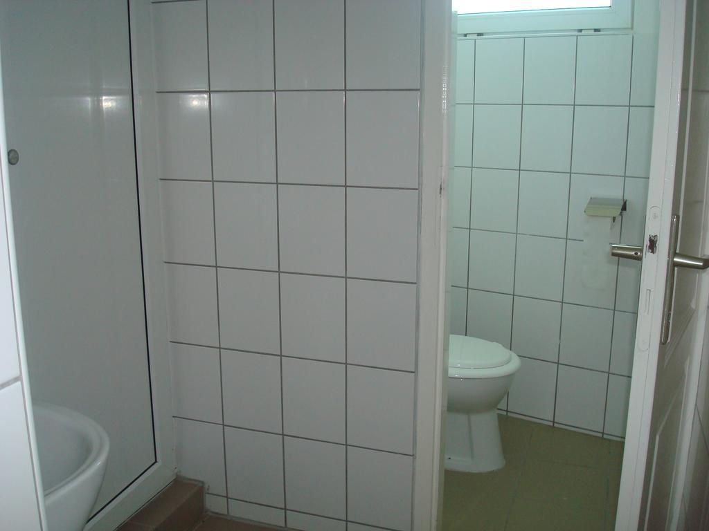 Termal Kemping Apartmanok Tiszaújváros Habitación foto